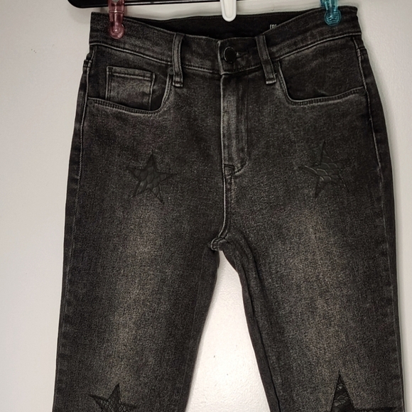 Blanknyc women's jeans the Madison crop pants, star patches,high rise, sz 26. - Picture 4 of 16